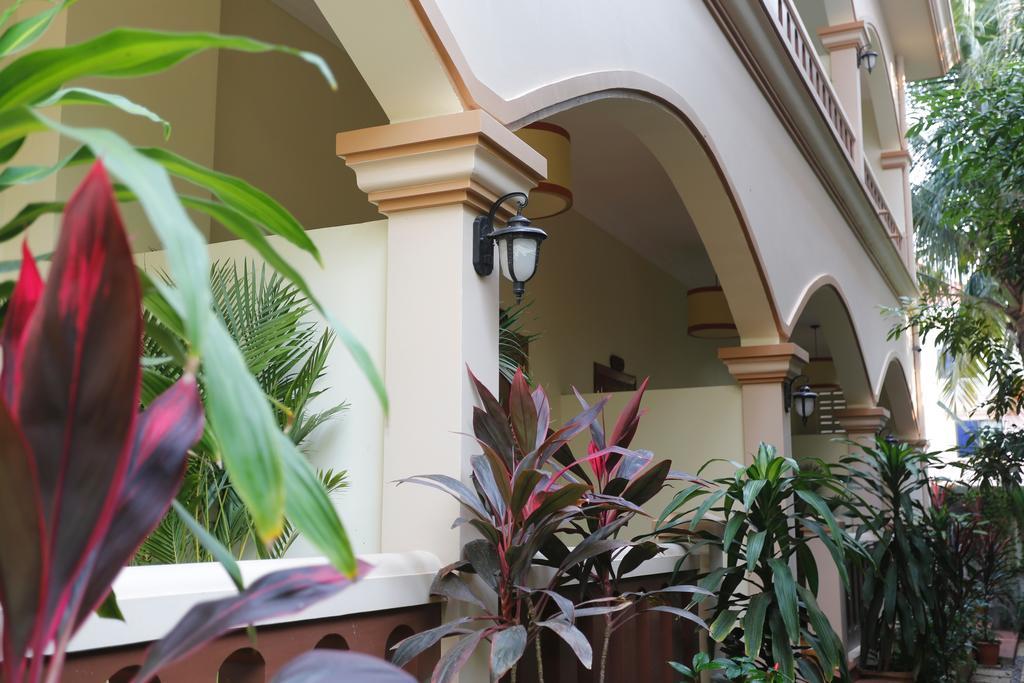 Forest King Hotel 暹粒 外观 照片