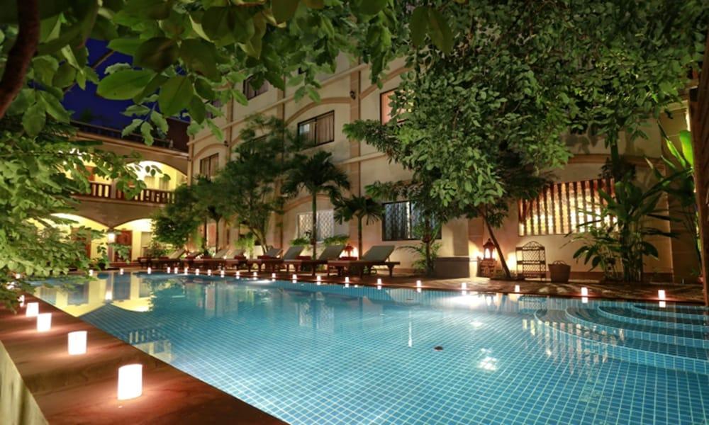 Forest King Hotel 暹粒 外观 照片